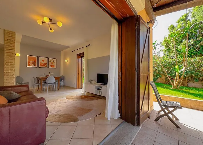 Villa Erica - Near La Pelosa Beach By Host Hero Villa *