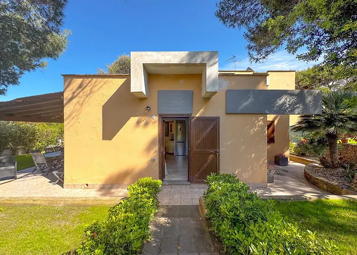 Villa Erica - Near La Pelosa By Host Hero *